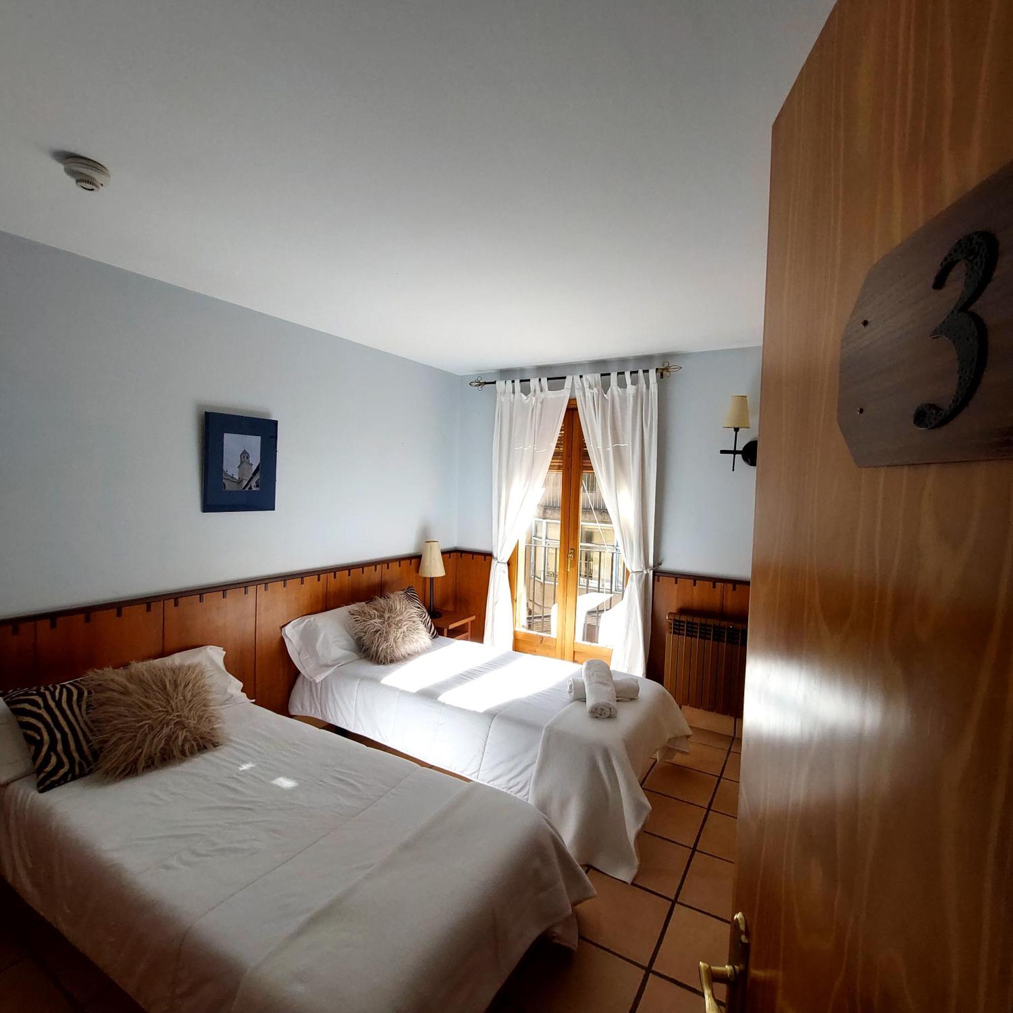 Hostal Tastavins Peñarroya de Tastavins Habitación foto