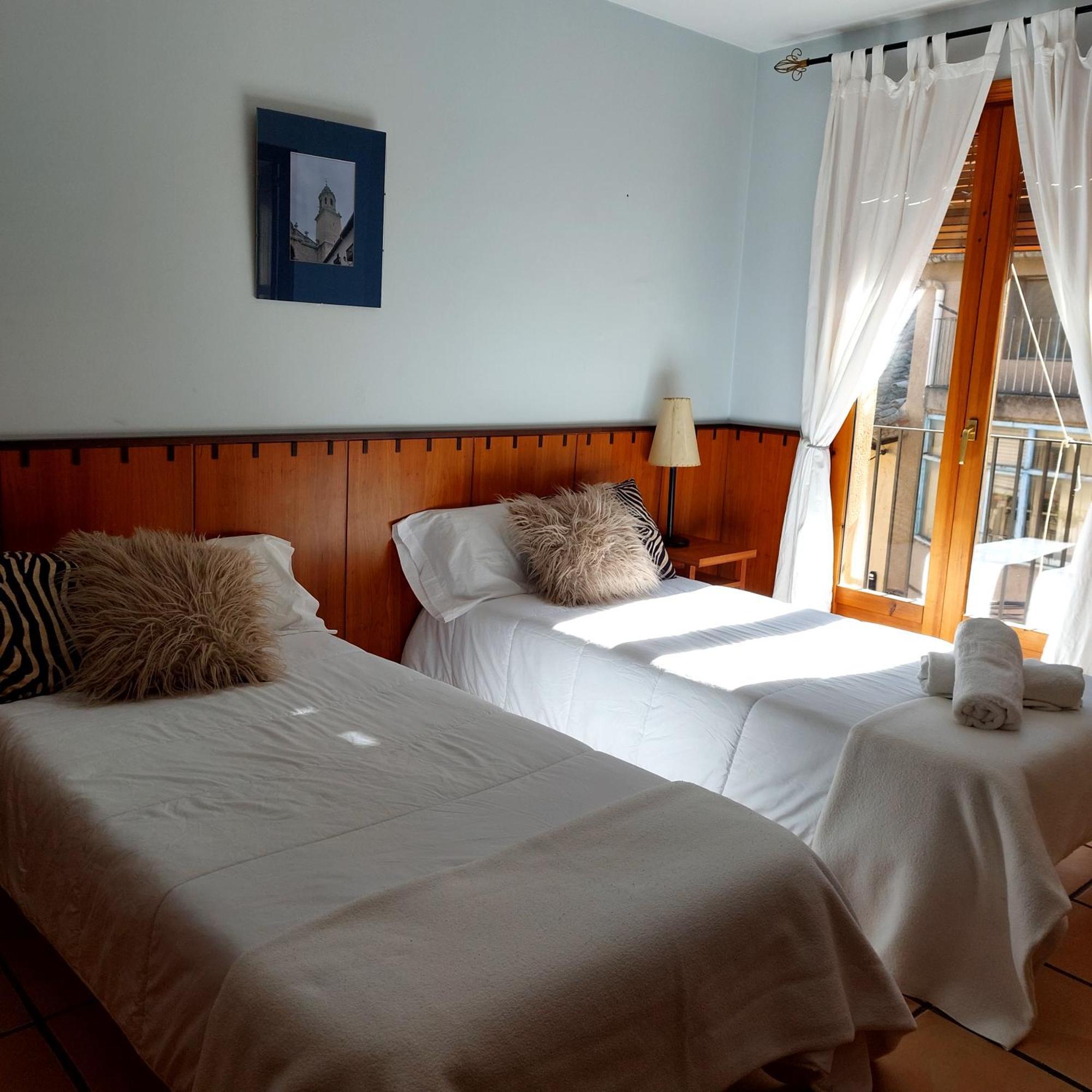 Hostal Tastavins Peñarroya de Tastavins Habitación foto